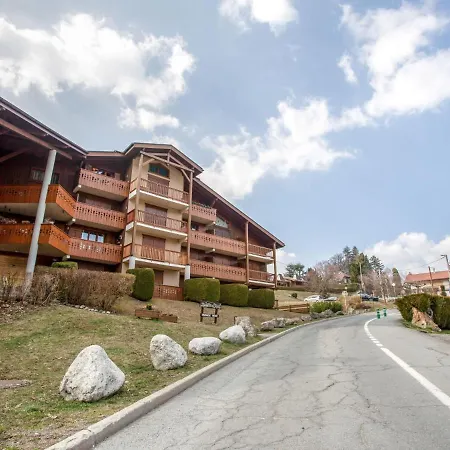 Apartment Les Aiguilles Du Midi-2 By Interhome